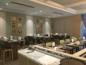 Отель Ramada Plaza Yiwu  Цзиньхуа